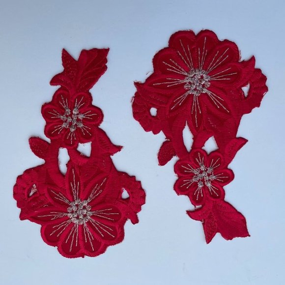 Red Iron On Patches For Clothes Accessory Set of 2 Embroidery Patches - Picture 3 of 9